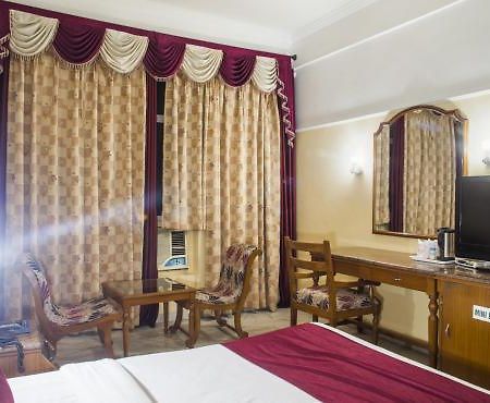 Sarao Hotel Mohali Kültér fotó